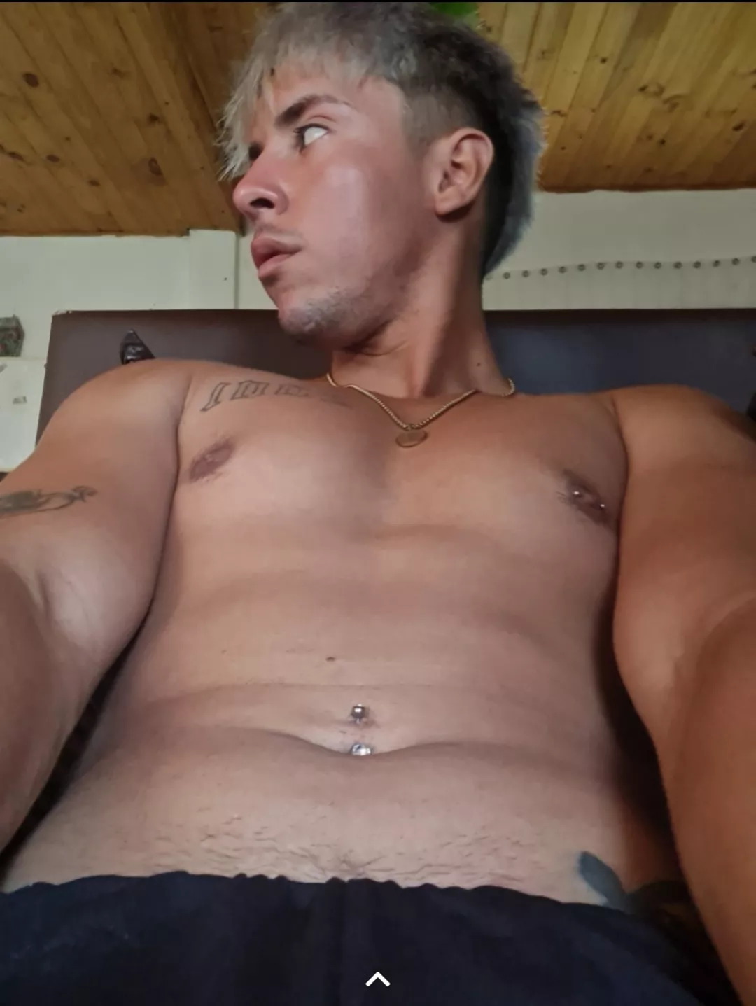 20 Wanna Wake Up Down There Nudes Hotguyswithtattoos NUDE PICS ORG