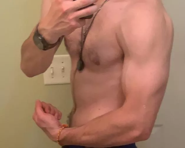 How Do We Feel About Happy Trails Nudes Chesthairporn Nude Pics Org