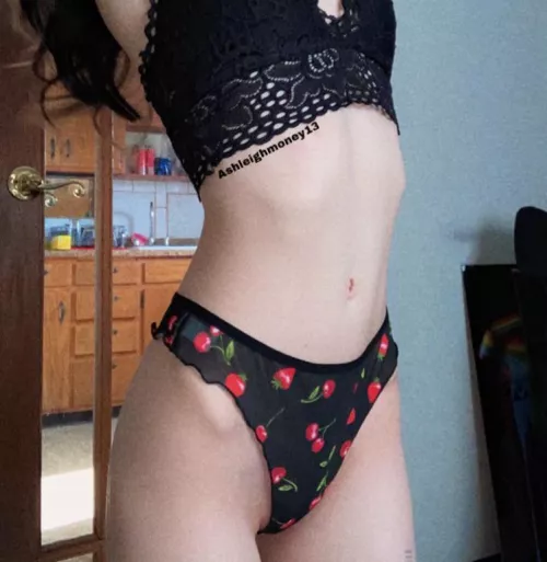 ⭐️18 & Petite⭐️