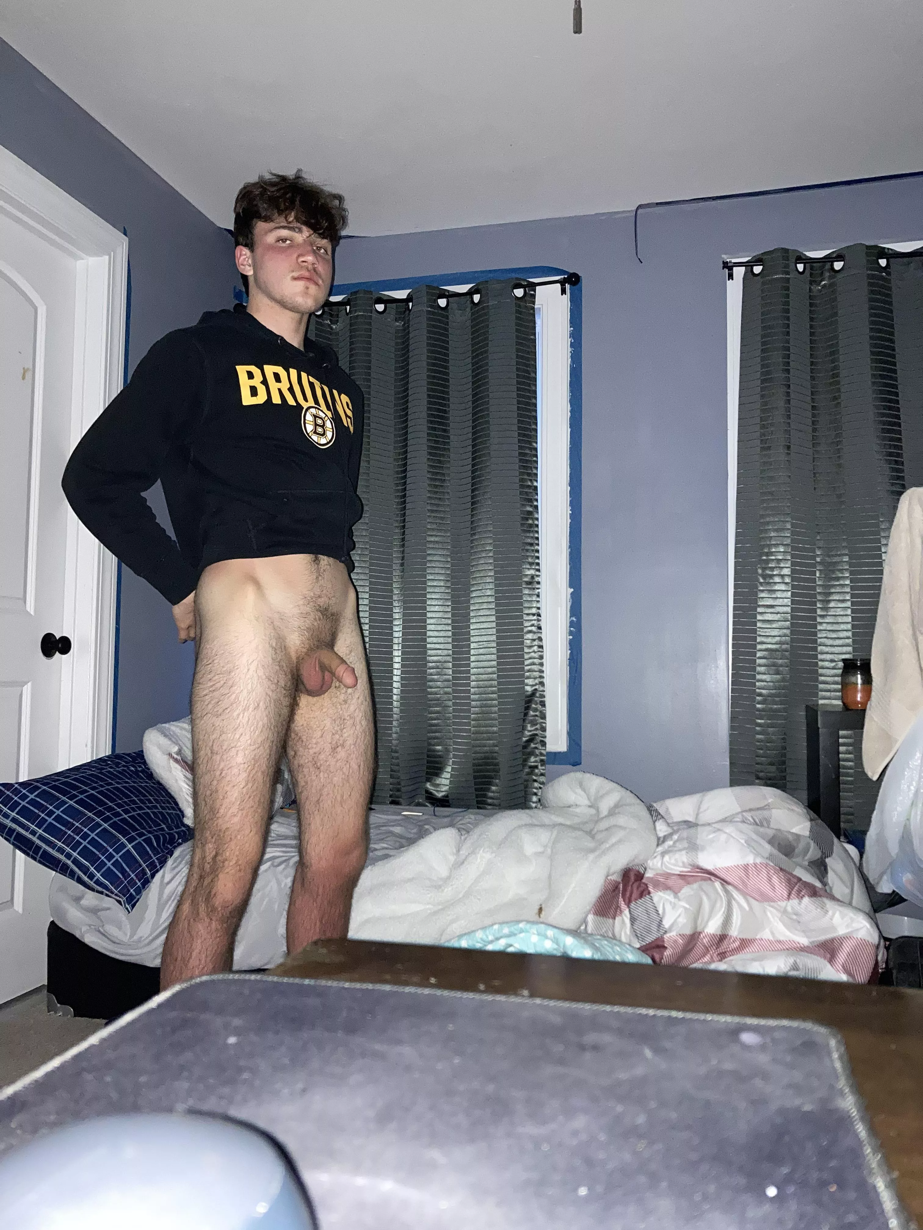 18M Was just catfished but left horny…