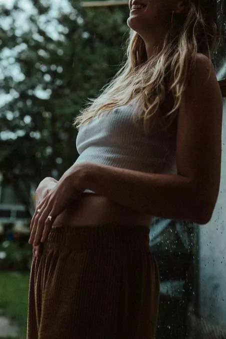 (19) Be honest, did I make you stop scrolling? Leave a like if you did 😘