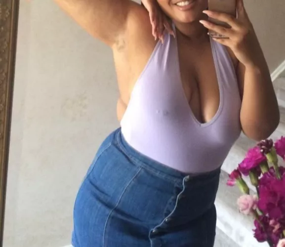 (19) Be honest, did I make you stop scrolling? Leave a like if you did 😘