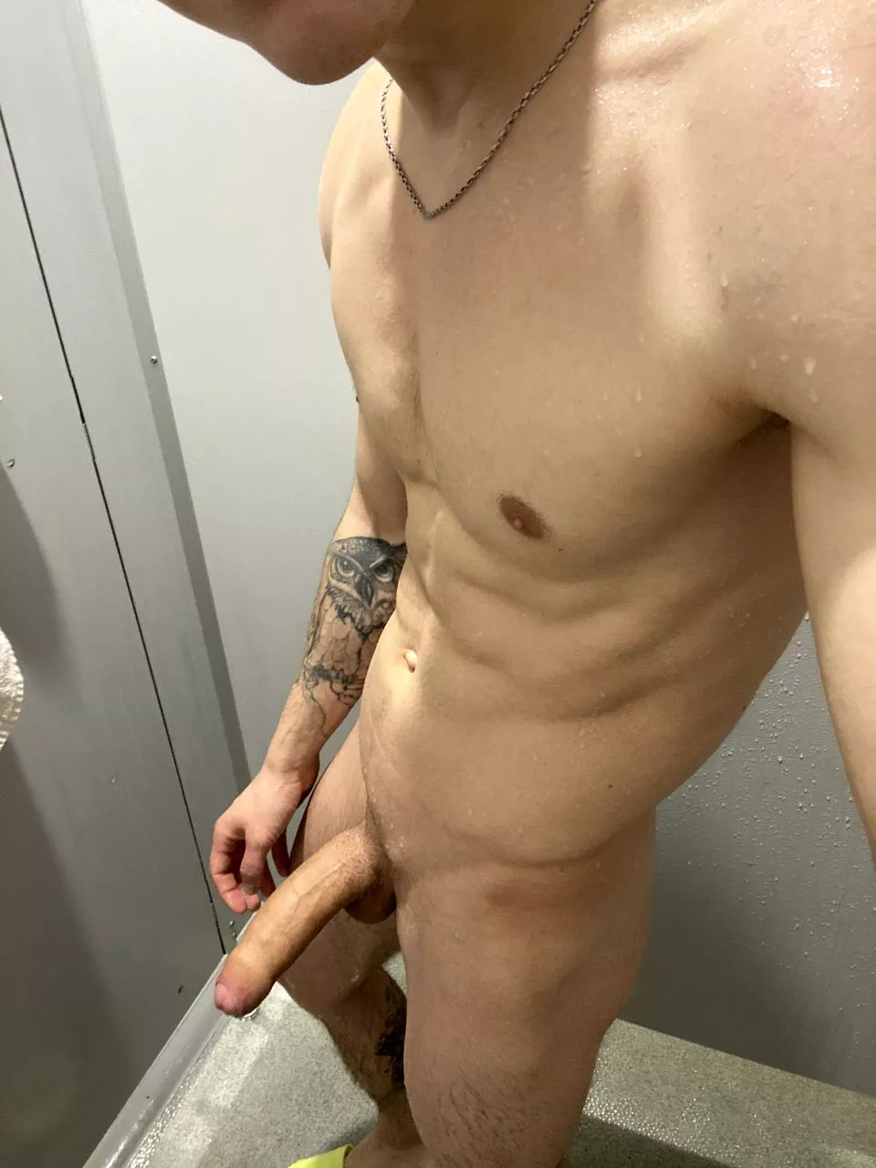 19y.o twink with 19cm cock ❤