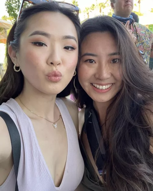 [2] Pick one face to cum on after she sucks you off