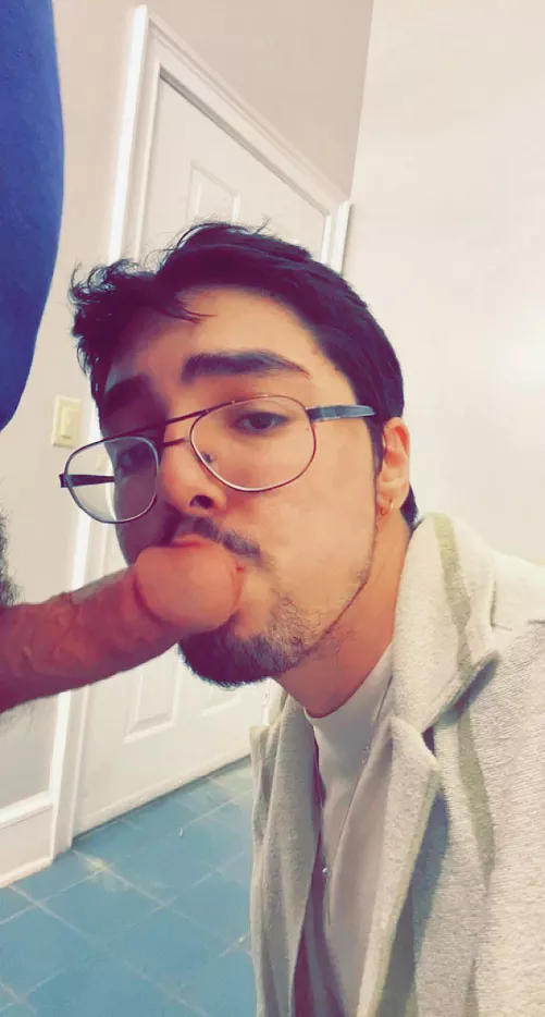 [20] [34] It’s not gay to kiss your bro’s cock goodbye, is it?