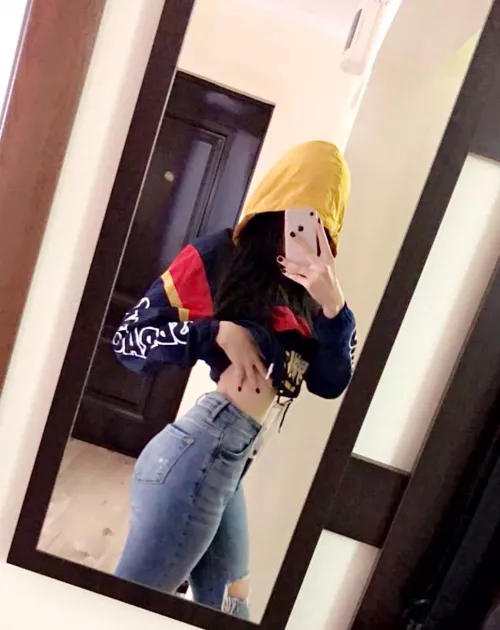 2003 babyy 😛🖤💙