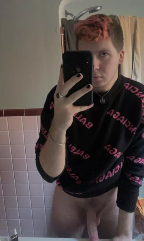 21 anyone want to chat on sc?