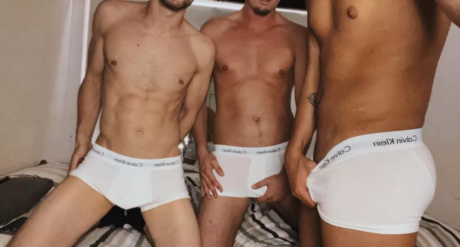 21 Video uploaded tomorrow on OF 😈