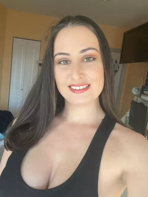 21F how much of a milf do I look like ?