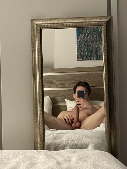 [22] I’m thinking of making an only fans what do people thing?? If you want me to follow my bf and Is Twitter in my bio!! If not tell me that too lol