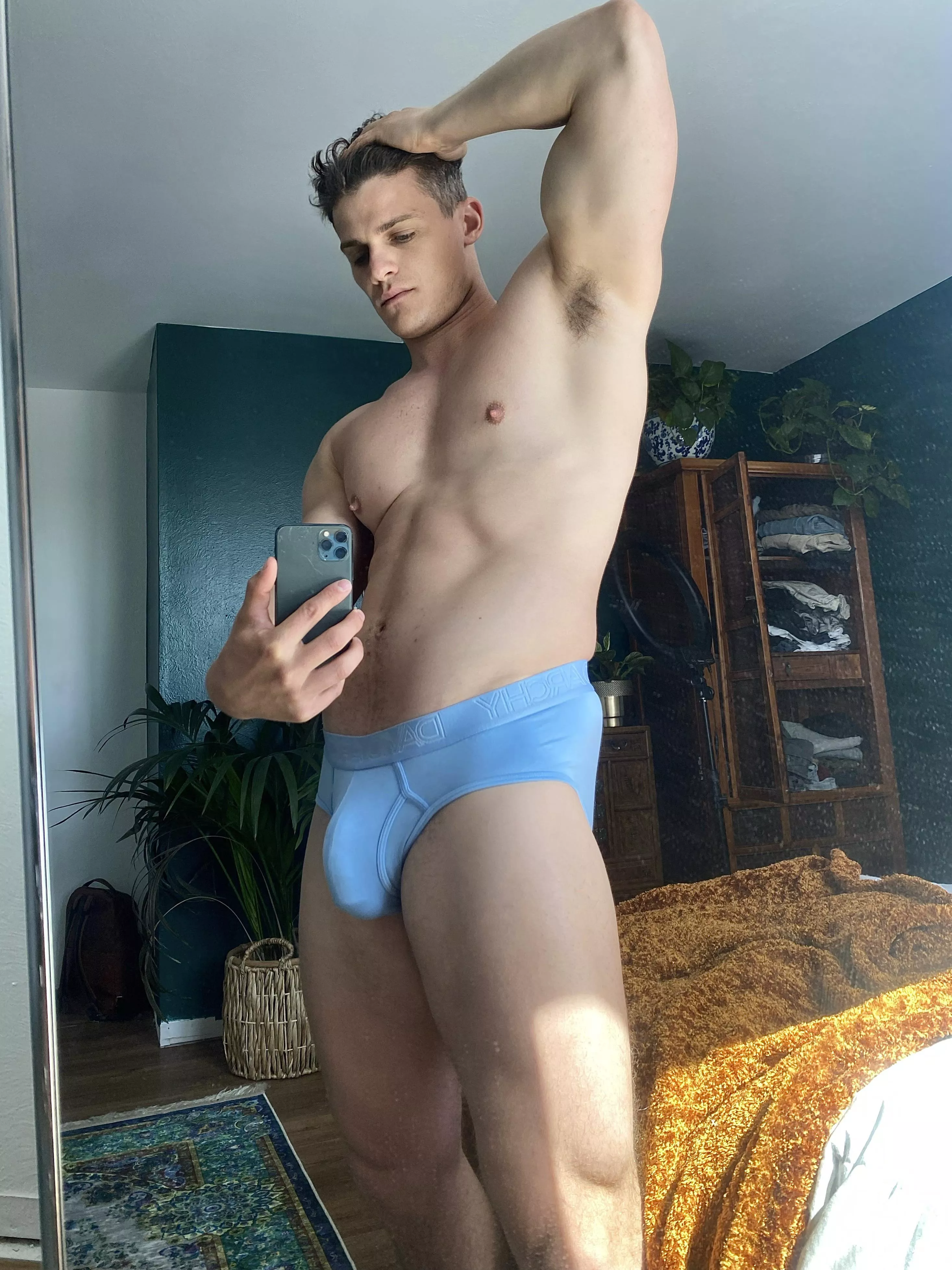 [22] nuzzle me this morning