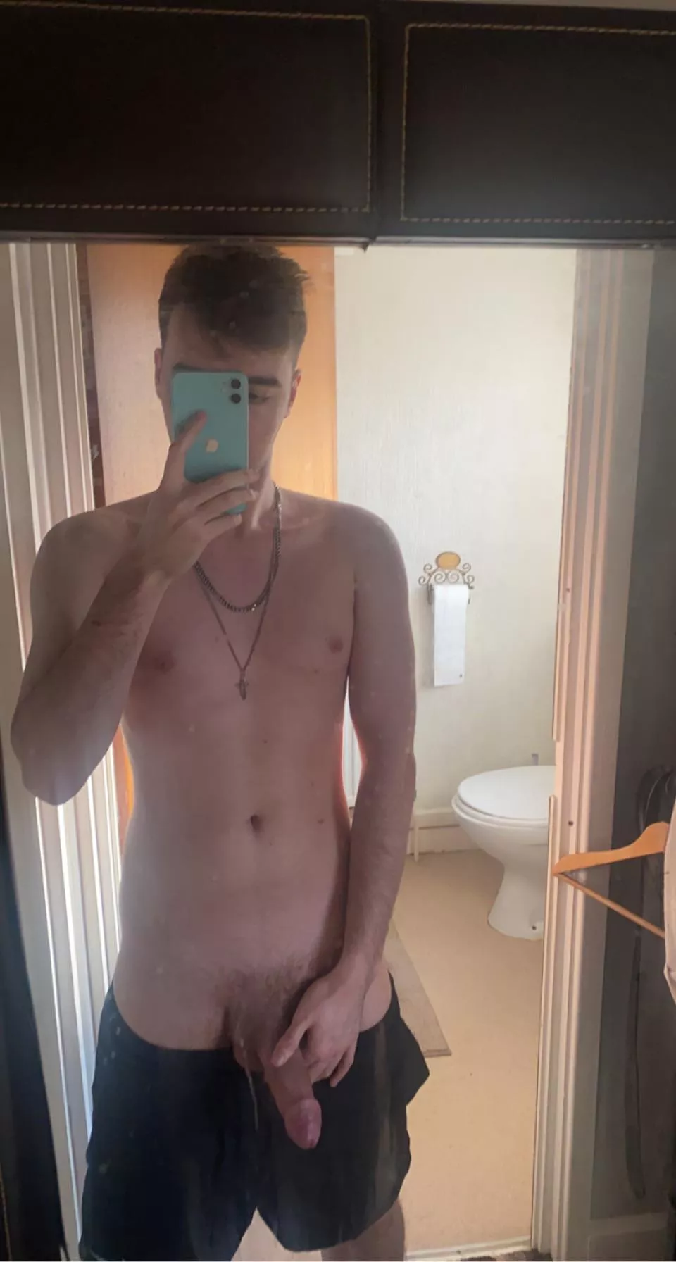 (22) Thick dicks save lives😉😉