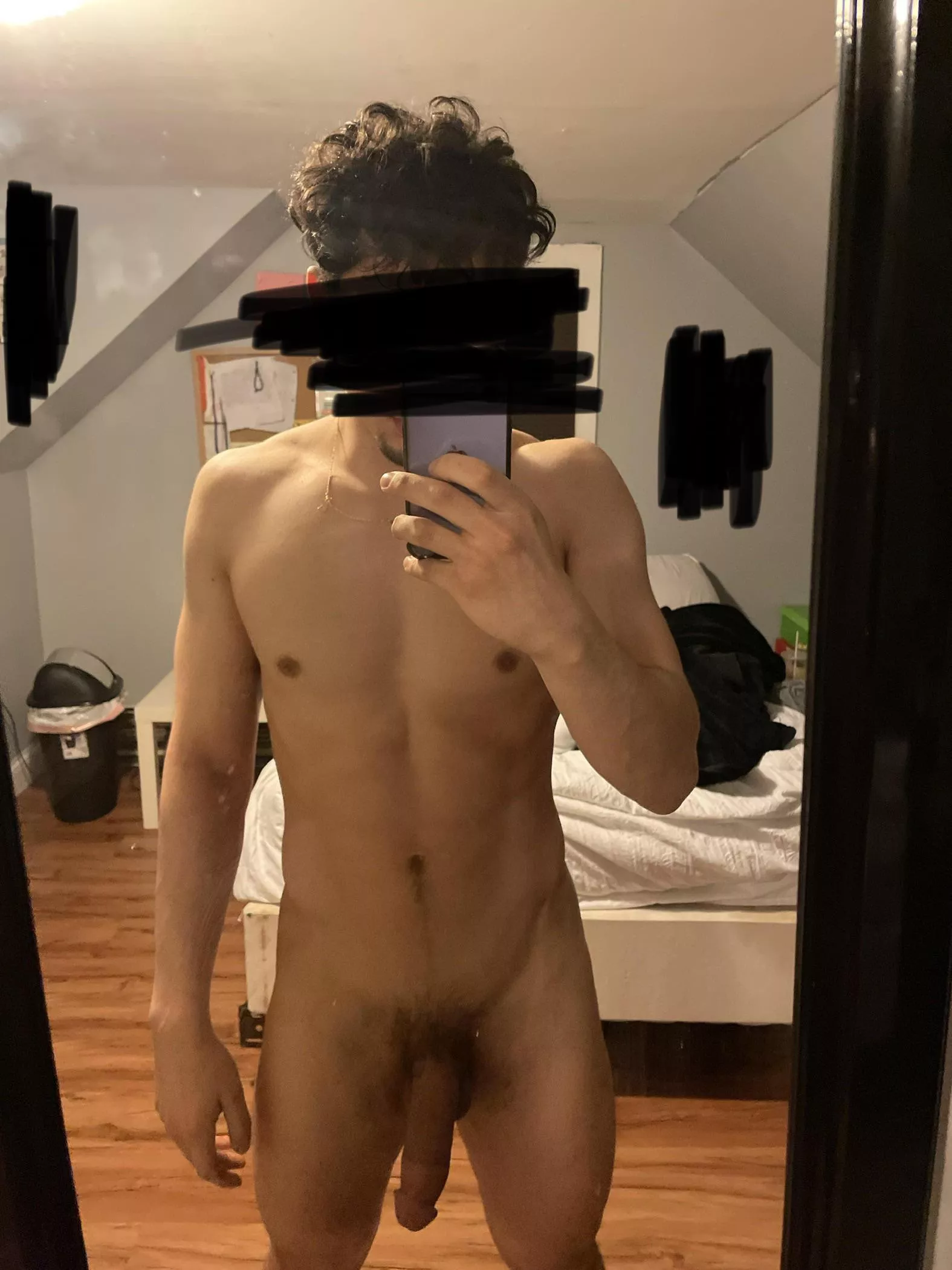 22/22 Sext my bf? i love when other girls beg for him 😌 message us!