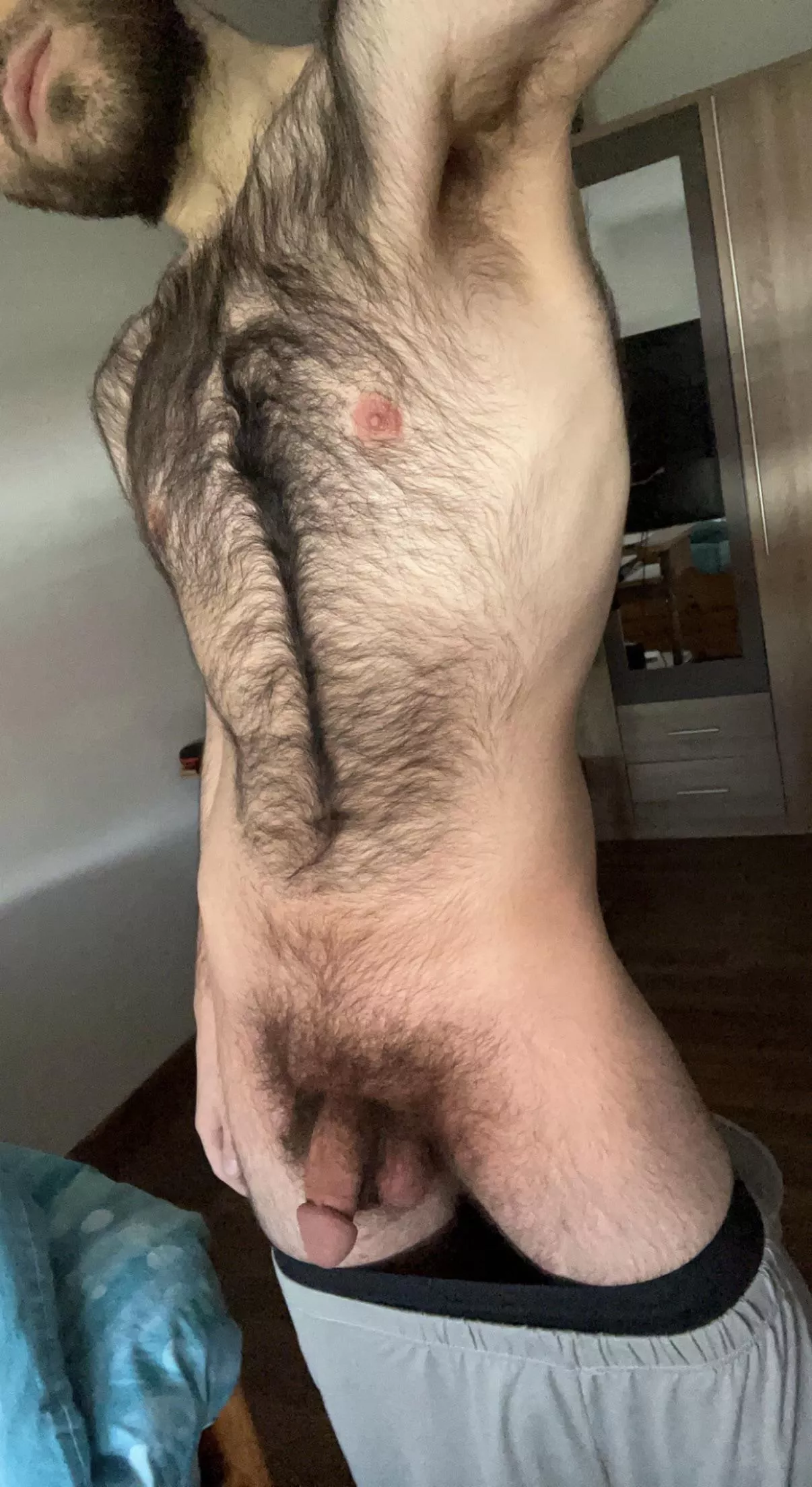 24 from Germany 🥸