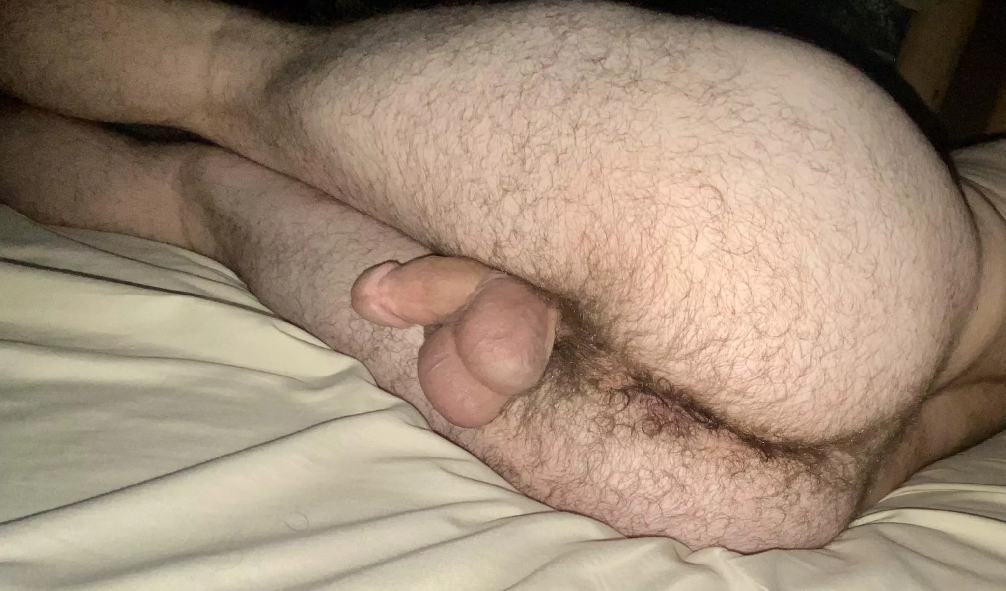 [25] Hi, I’m back. Dm me for some more.😜