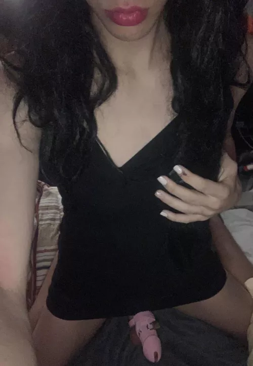 250⬆️⬆️ to have this sissy buy a maid uniform and give her keys away :)