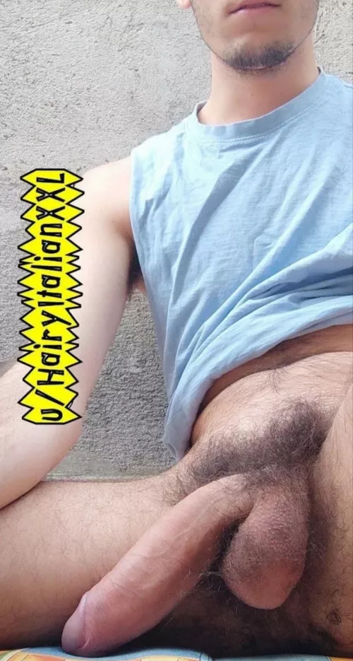 26 🇮🇹 marco.sole2 😴 but horny🙈 Wanna have fun? 🥵