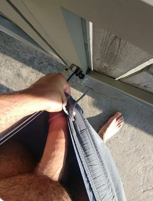 (26) text me if you are naked, I can make you cum