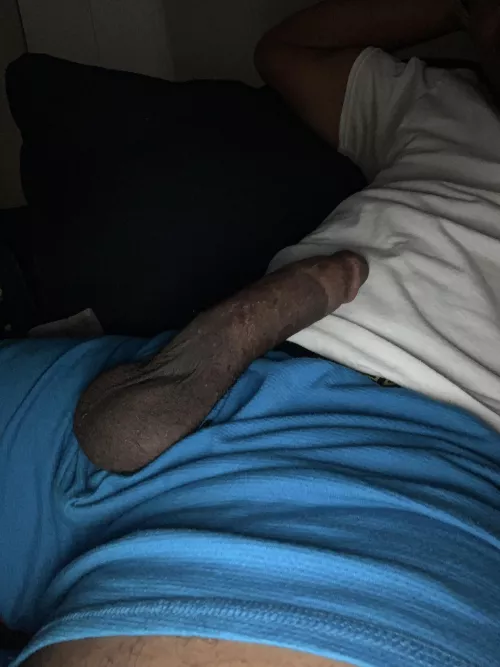 29 M4F BBC in Dallas, TX looking to eat some pussy and ass tonight