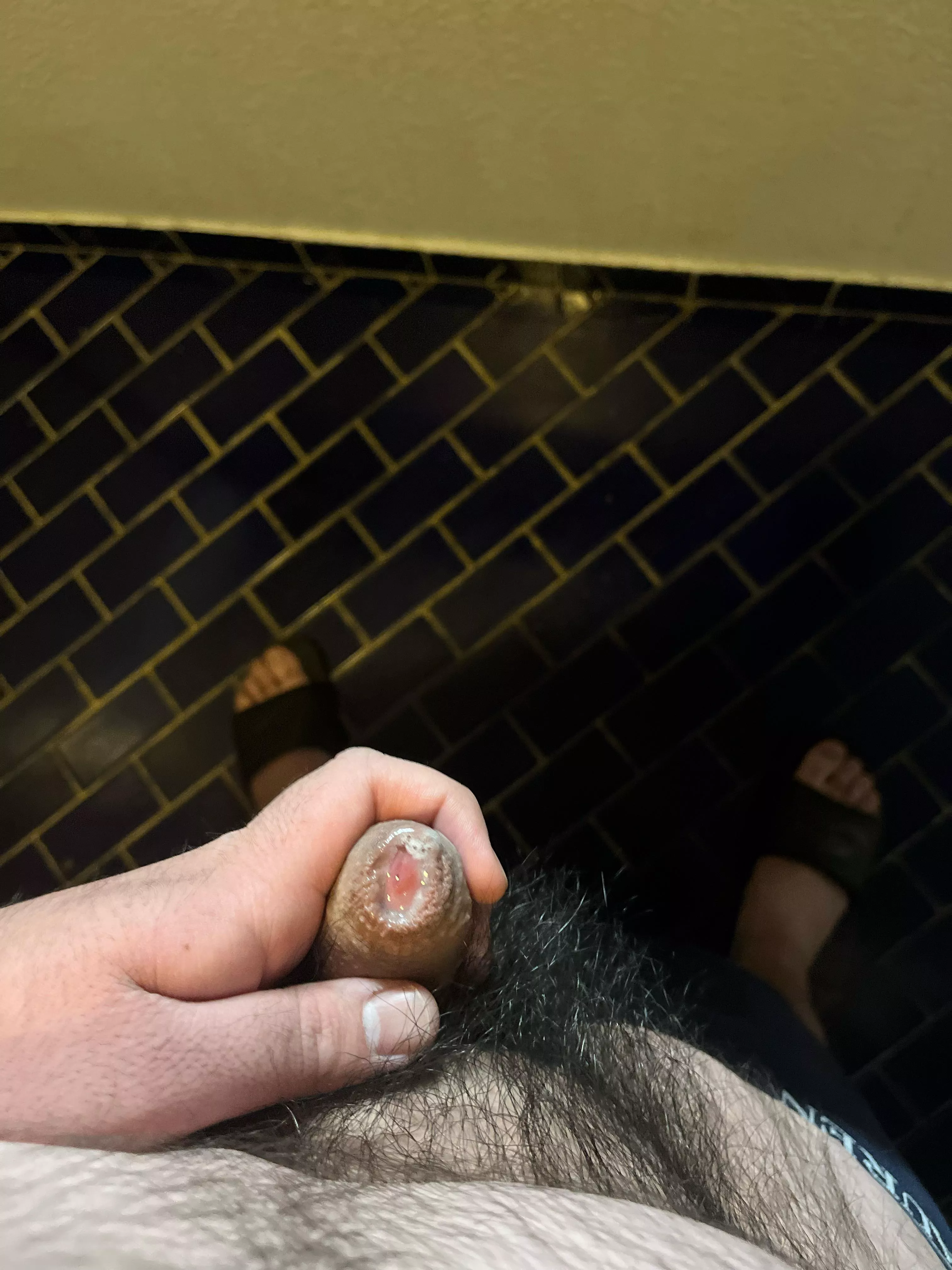 30 M Hairy Verbal Bear type looking for some fun Dm for snap