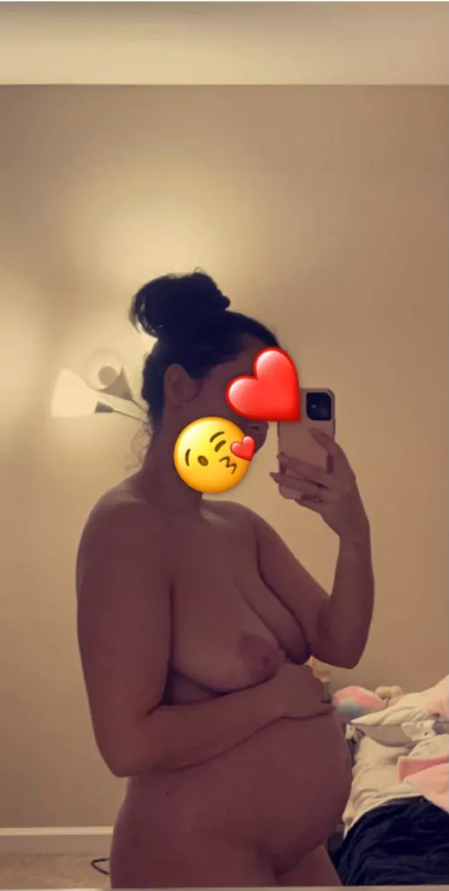 30 weeks and feeling cute ☺️