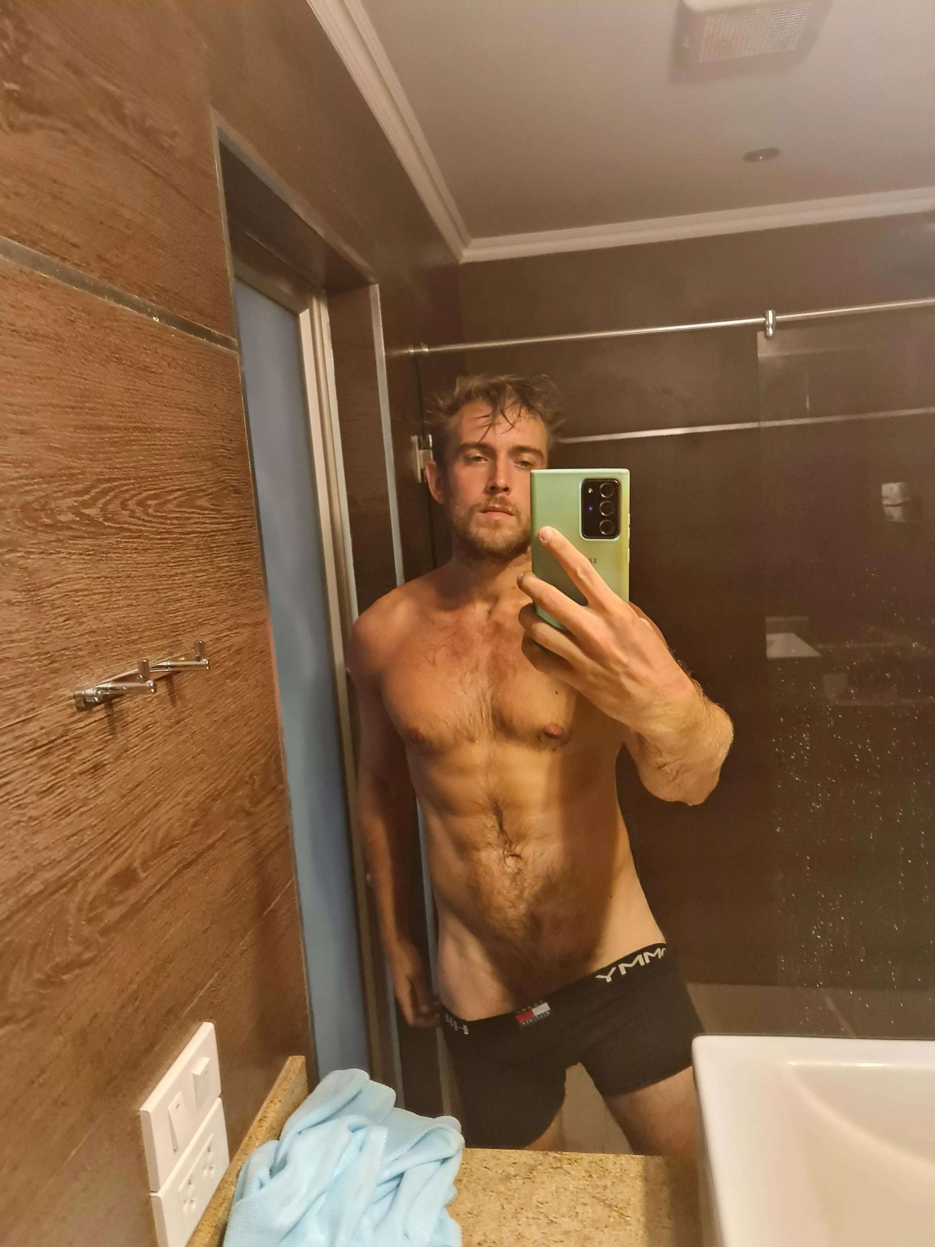 (31) in good mood 😊