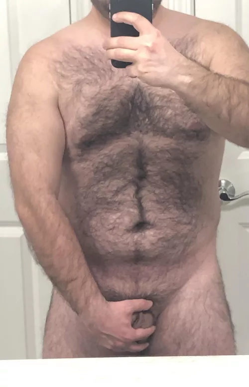 31 m 5’7” 190 lbs testing out the mirrors in my new house! Any women out there into hairy guys?