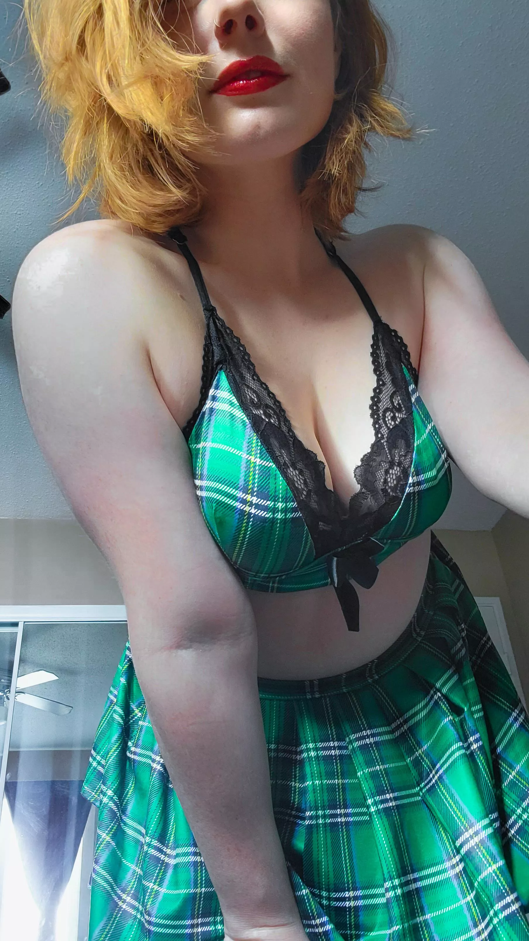 31 year old mom of 2, could I still turn you on?