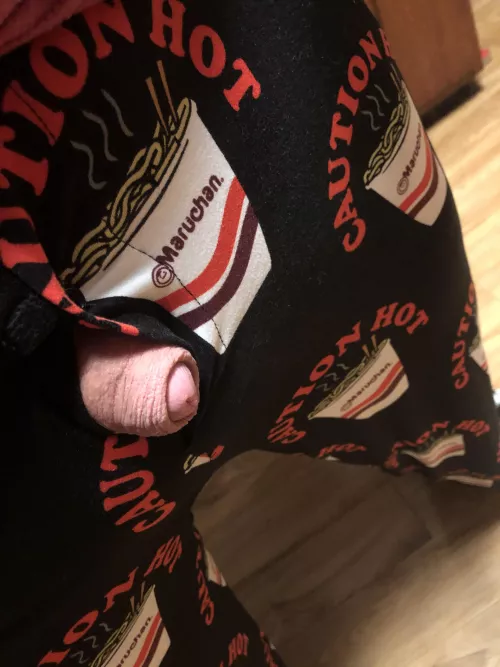 [32] anyone up for a little…ramen noodle’s