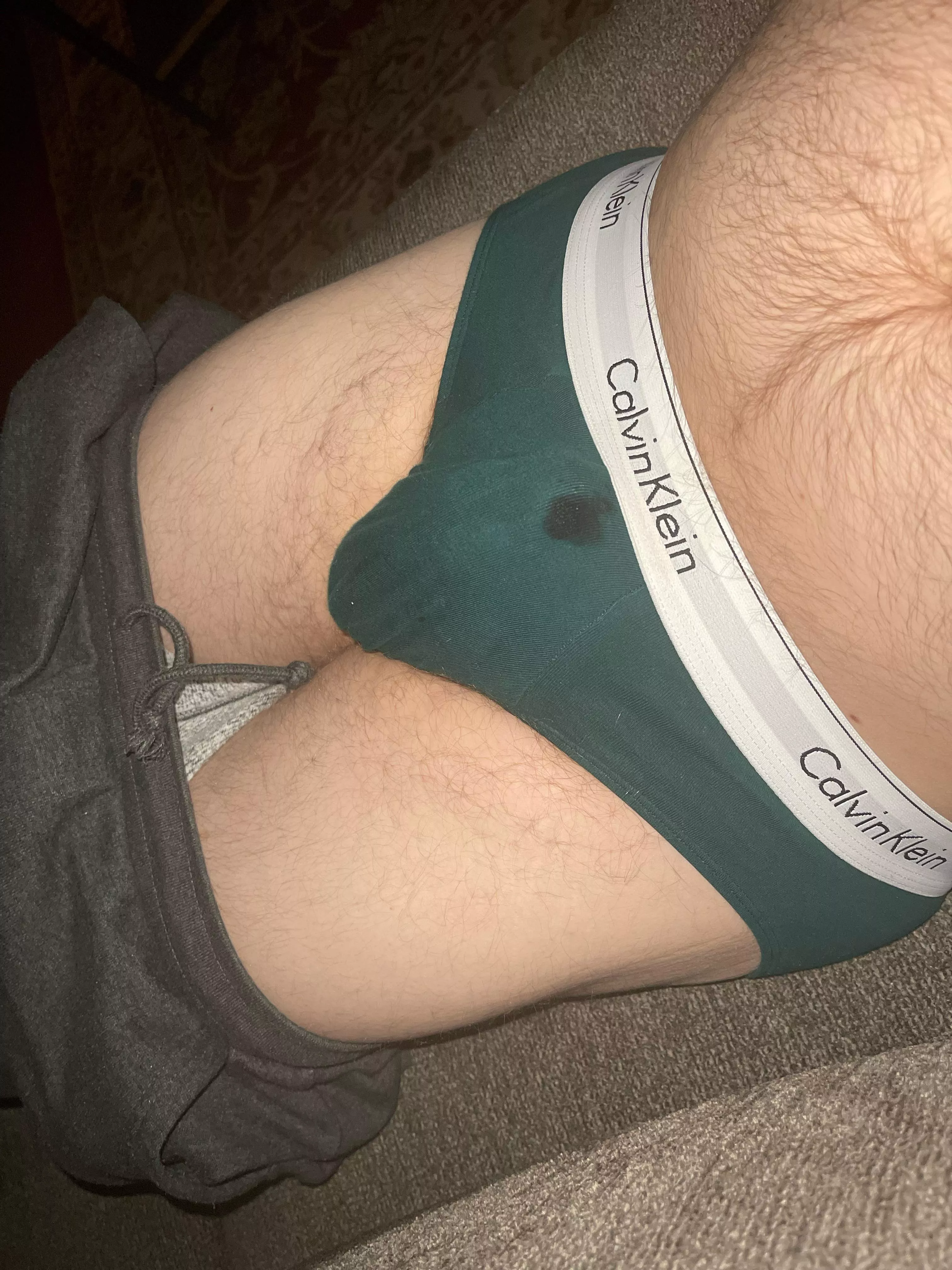 32; Briefs; Ignore the Pre 😊