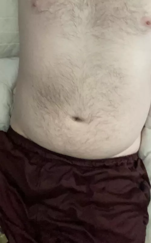 33 [m4m] bi 🐻 looking for chasers. Looking for SKINNY to MUSCULAR fit guys 18-40 who are into chubbier guys to chat and possibly help get each other off. Looking for a regular thing. Message me Age Sex and Location. More pictures are pinned on profile