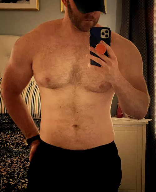 [38] Proud of my Dad bod. Trust me it has come a long way. Have no one to show it to so I have to show you guys