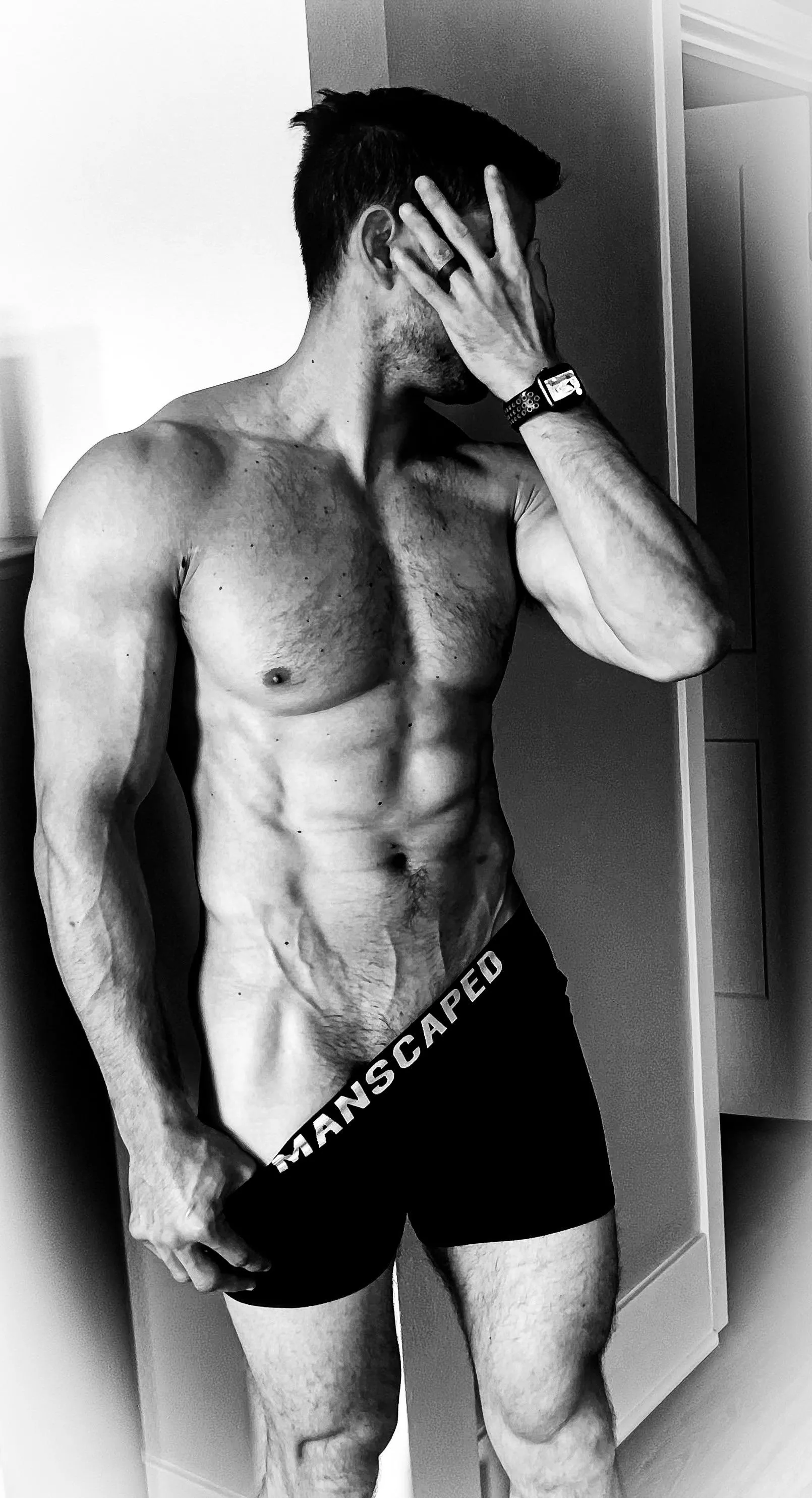 [39] My favorite part of this photo is my leg definition. What’s yours???