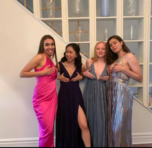 [4] showoffs (Especially 1 and 3)