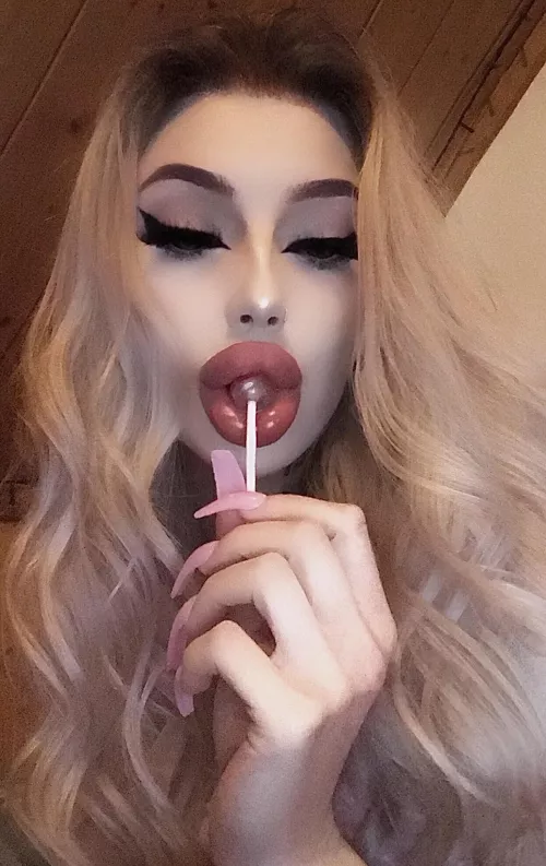 â—ï¸40% discountâ—ï¸ONLY FANS (link in bio) +140 POSTS ✨21 years old plastic barbie with big fake lips and fake boobs👀✨QUICK response to DMs🔥special requests available ✨sexting 🔥rates ✨fishnets/stockings 🔥lingerie✨heels🔥lipsâ