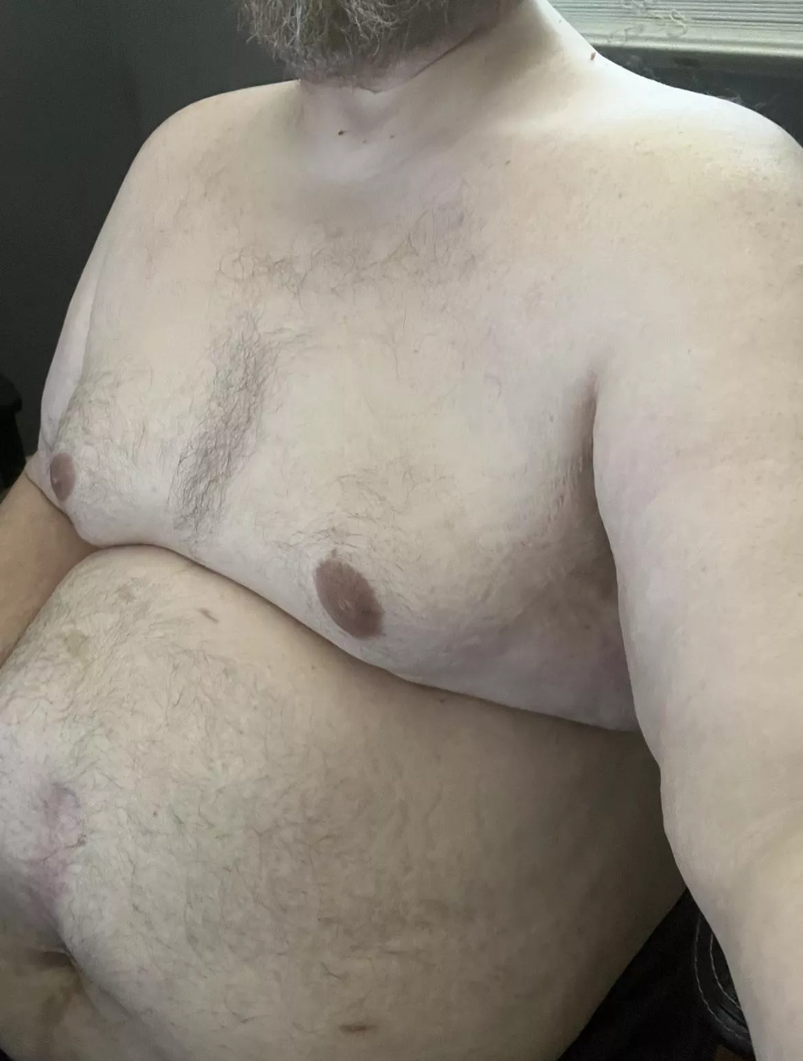 [43] shirtless Sundays