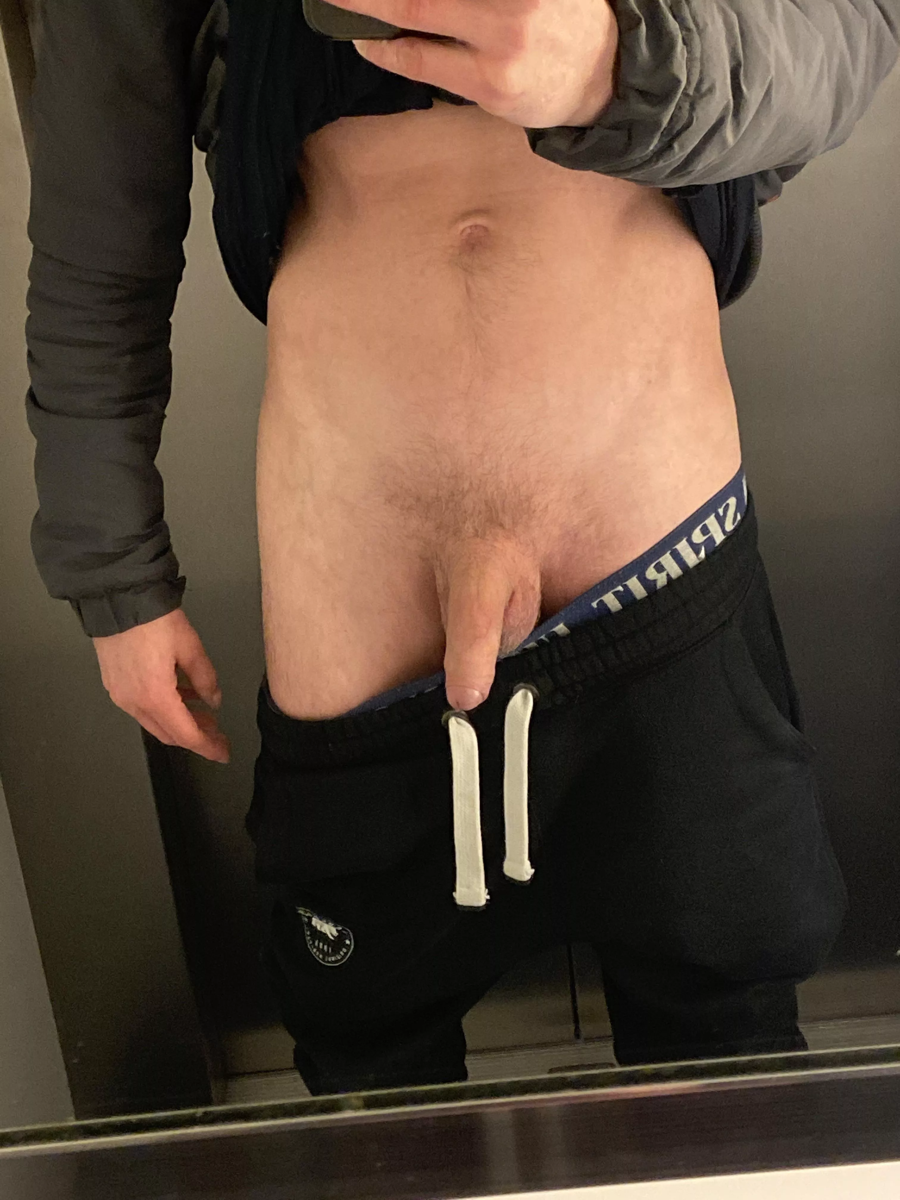 [44] took this at work for someone? Would you like it in ur inbox or somewhere else? Chats open