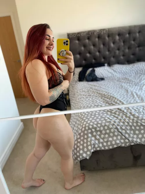 4ft 8” but hella THICC 🍑