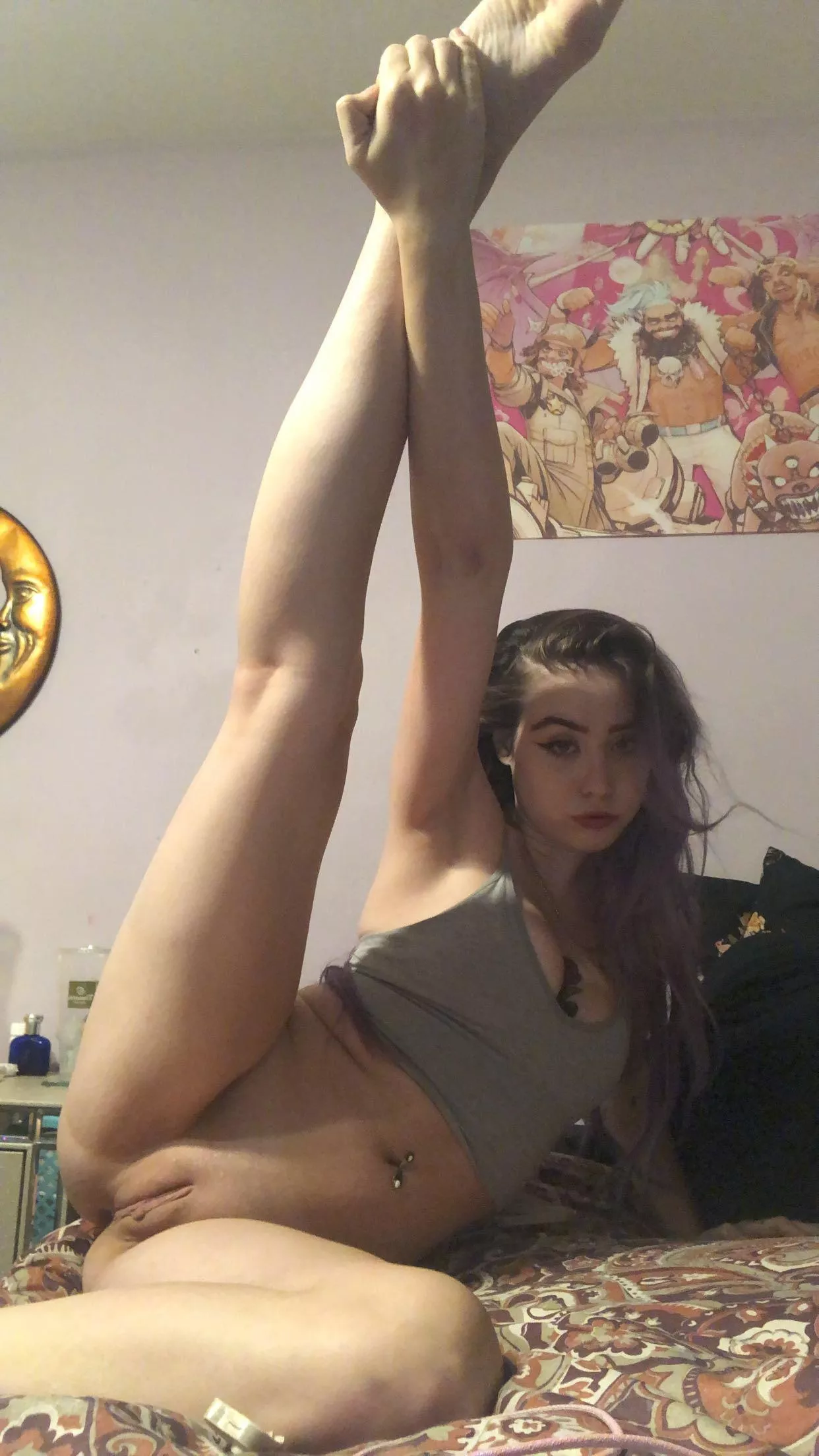 50% goth slut 50% flexible…. Any takers?