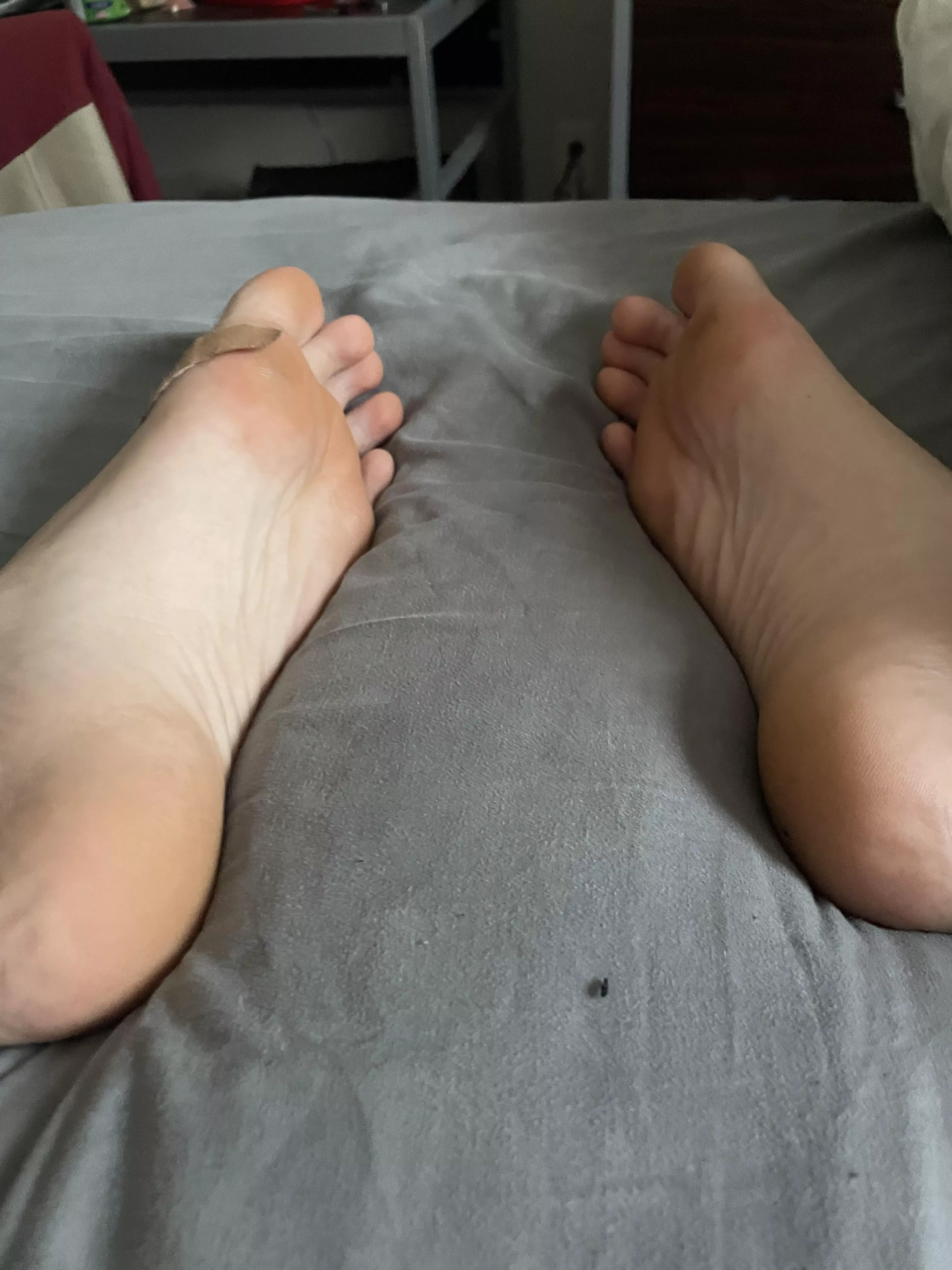 6’3 8” hs football player Hmu if ur a freaky disgusting pig with no limits I want the freakiest most brainless slaves. Hmu if u are disgusting and will do whatever ur god wants