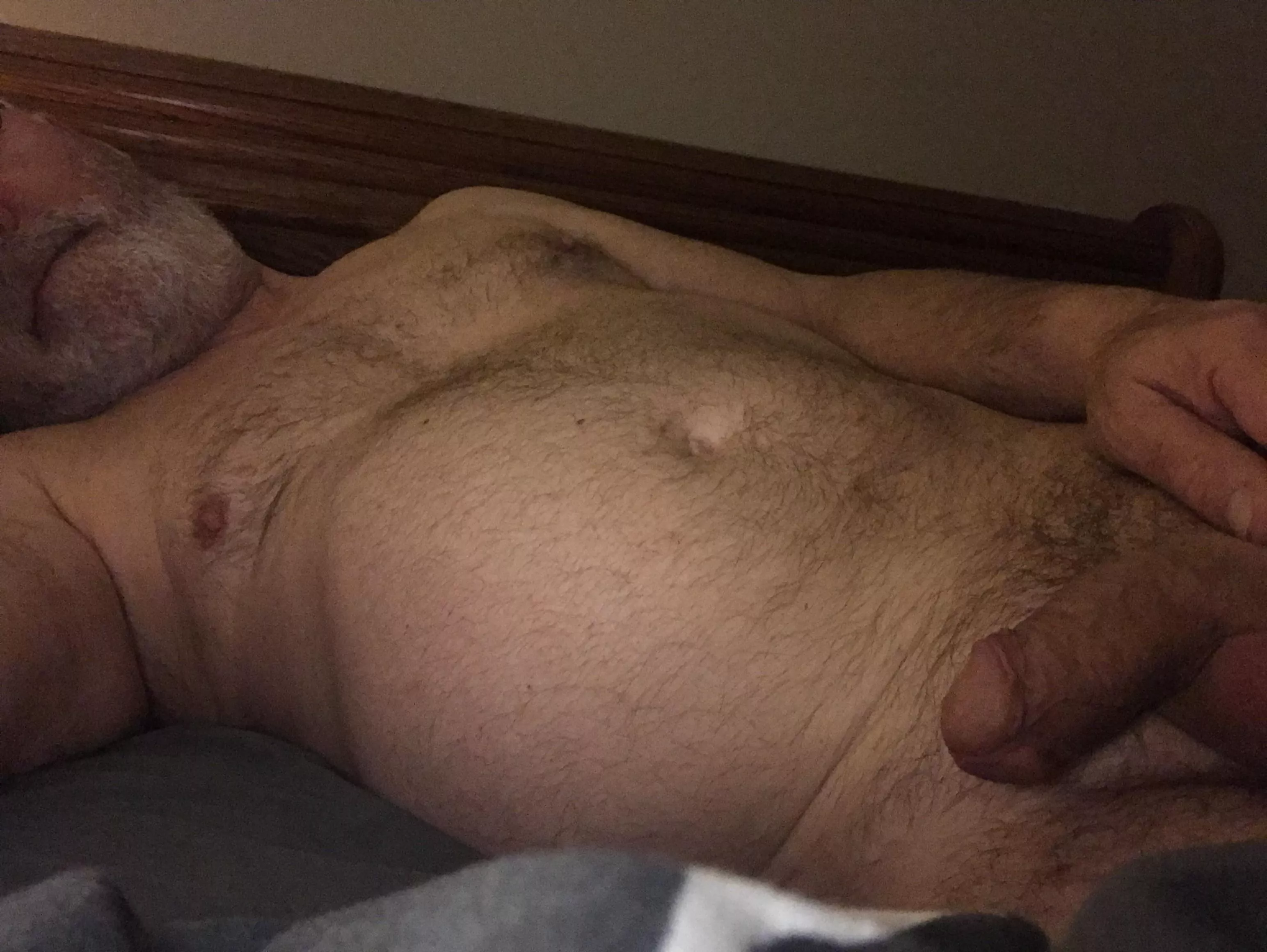 [63] ld love a cuddle