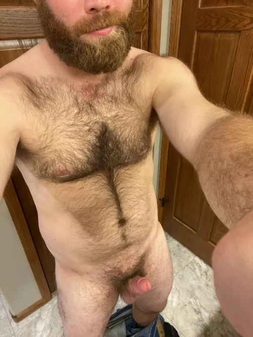 6’5”, burly, and bearded….what more could you want for a Friday evening?