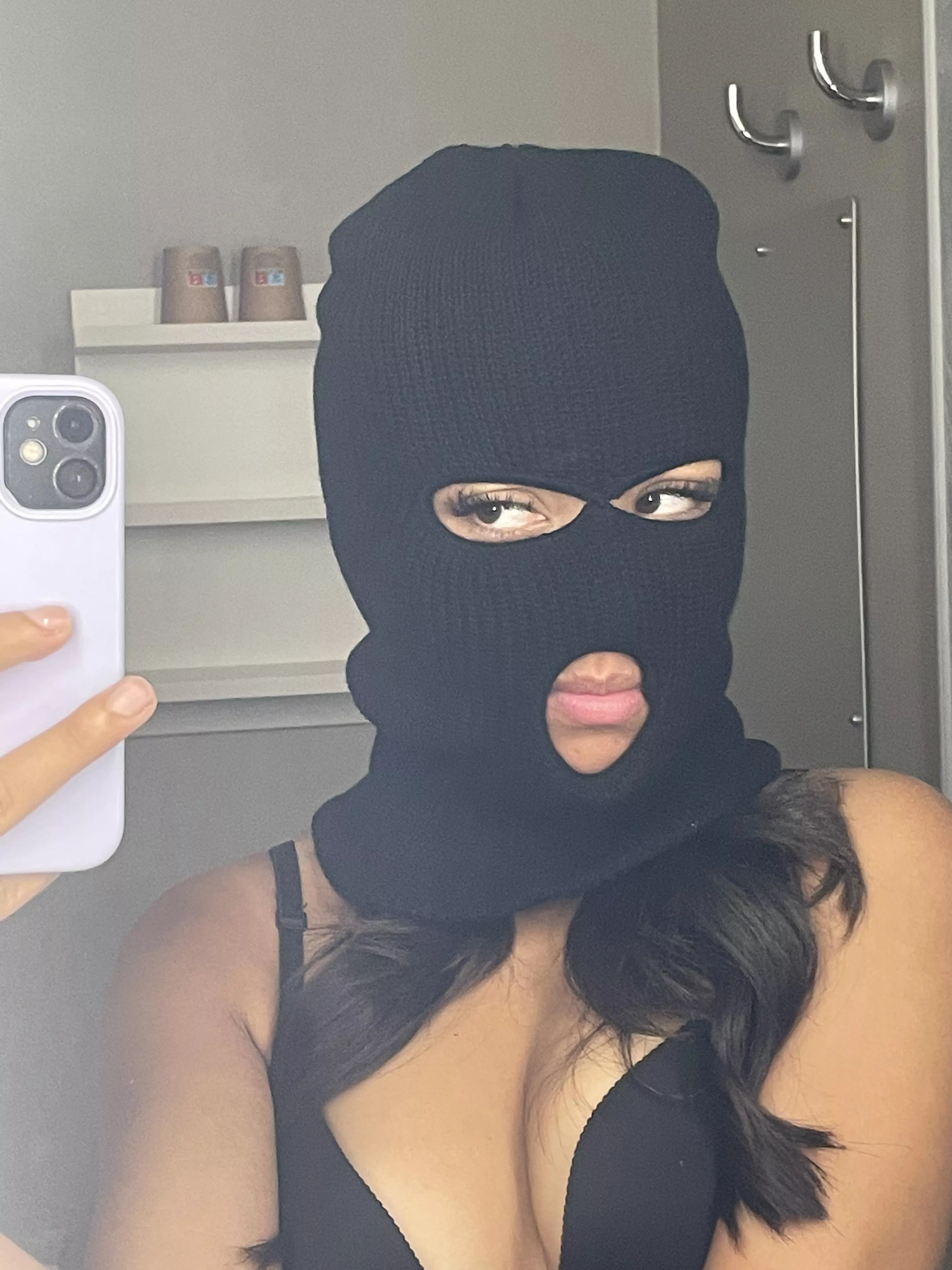 A bad bad brunette 😝