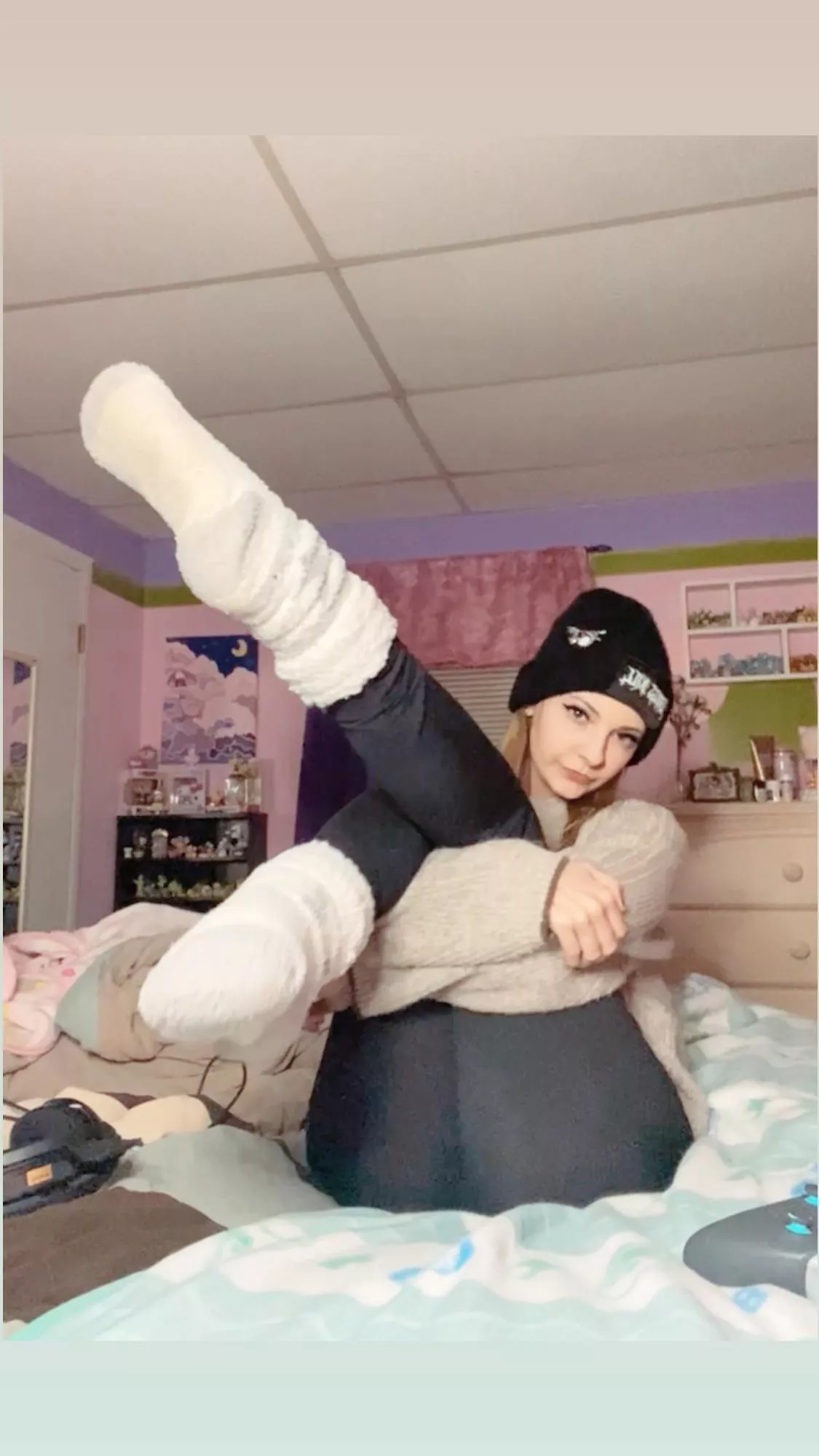 A day without power/heat calls for fuzzy socks 🥶