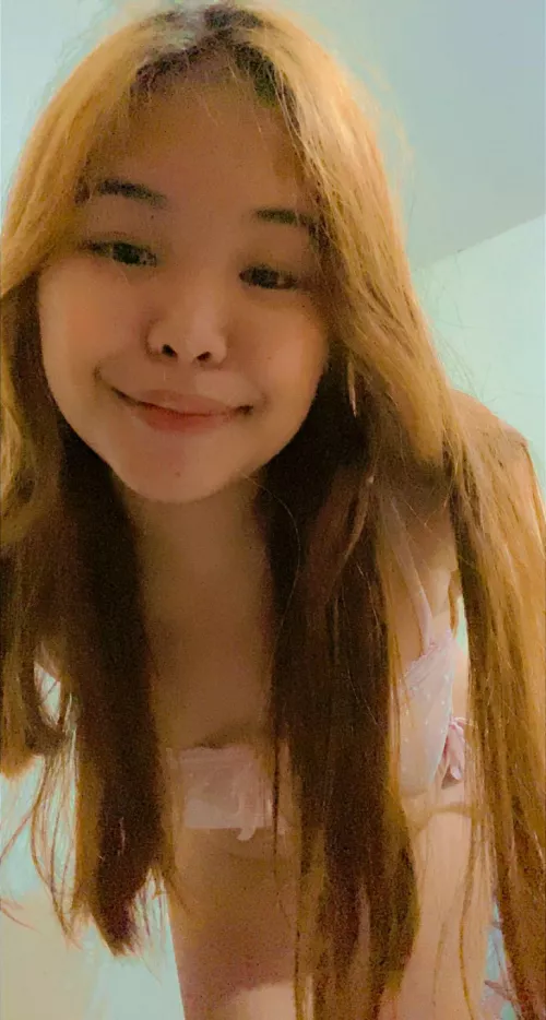 A devil in disguise. (f)