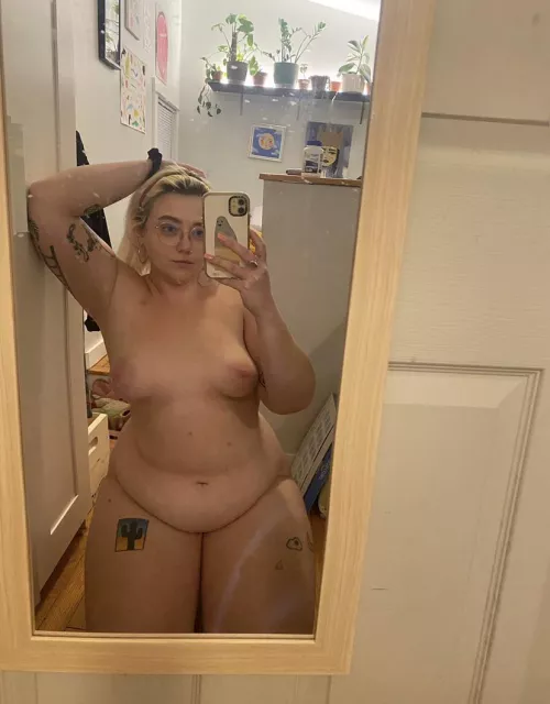 A lil something to grab onto 🥴