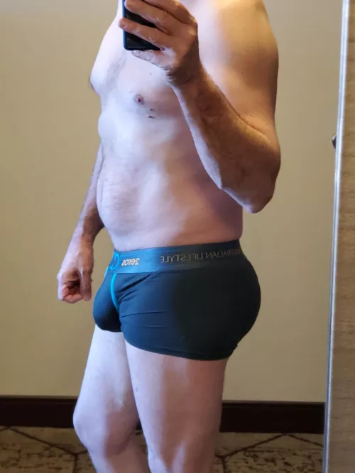 A new pair from 2eros