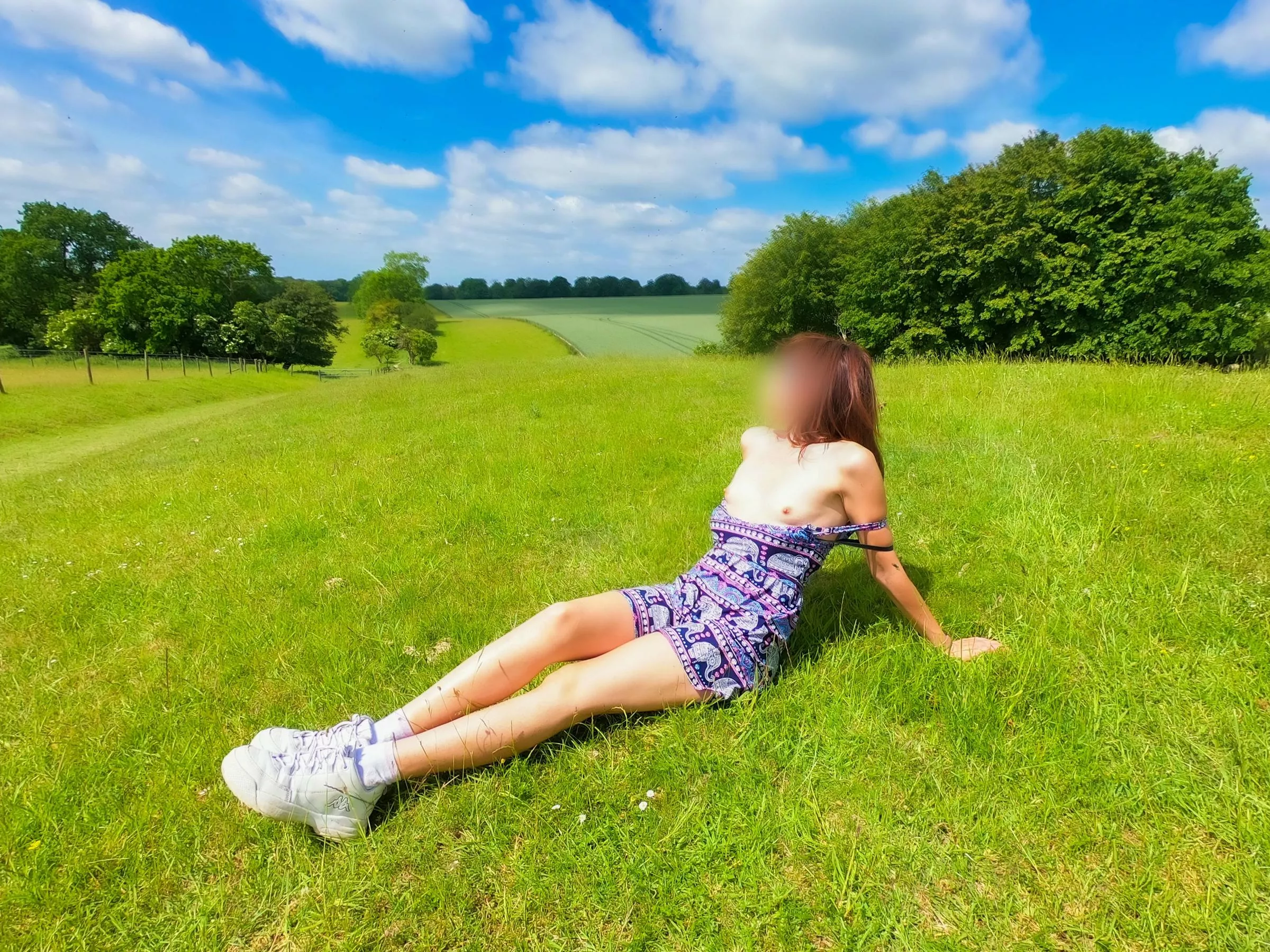 A tiny girl in the wild!