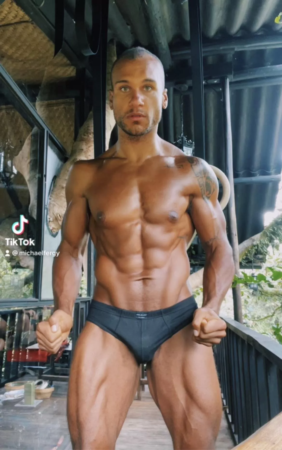 About to hit these rings. Want to post a video… But don’t know how to here (m)