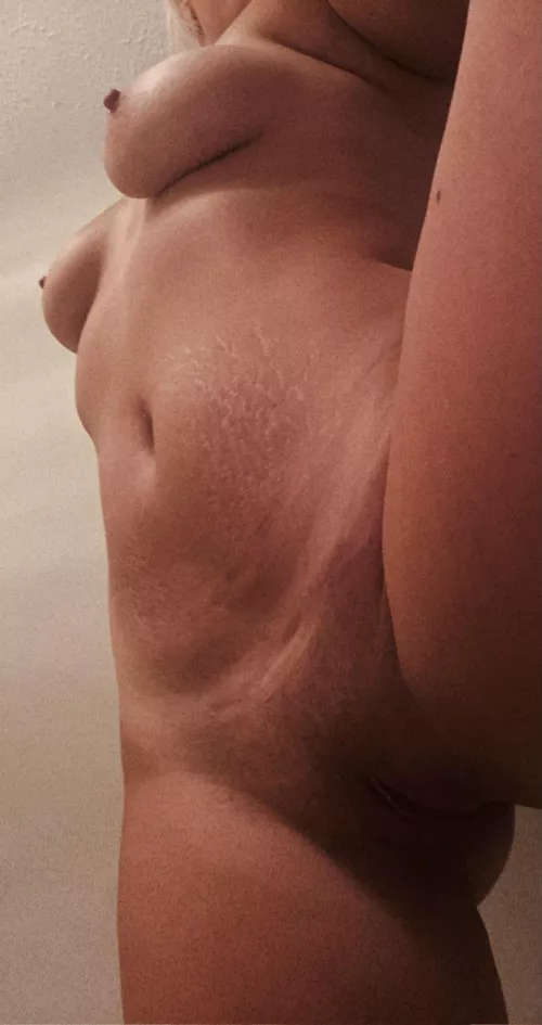 About to shower 💦